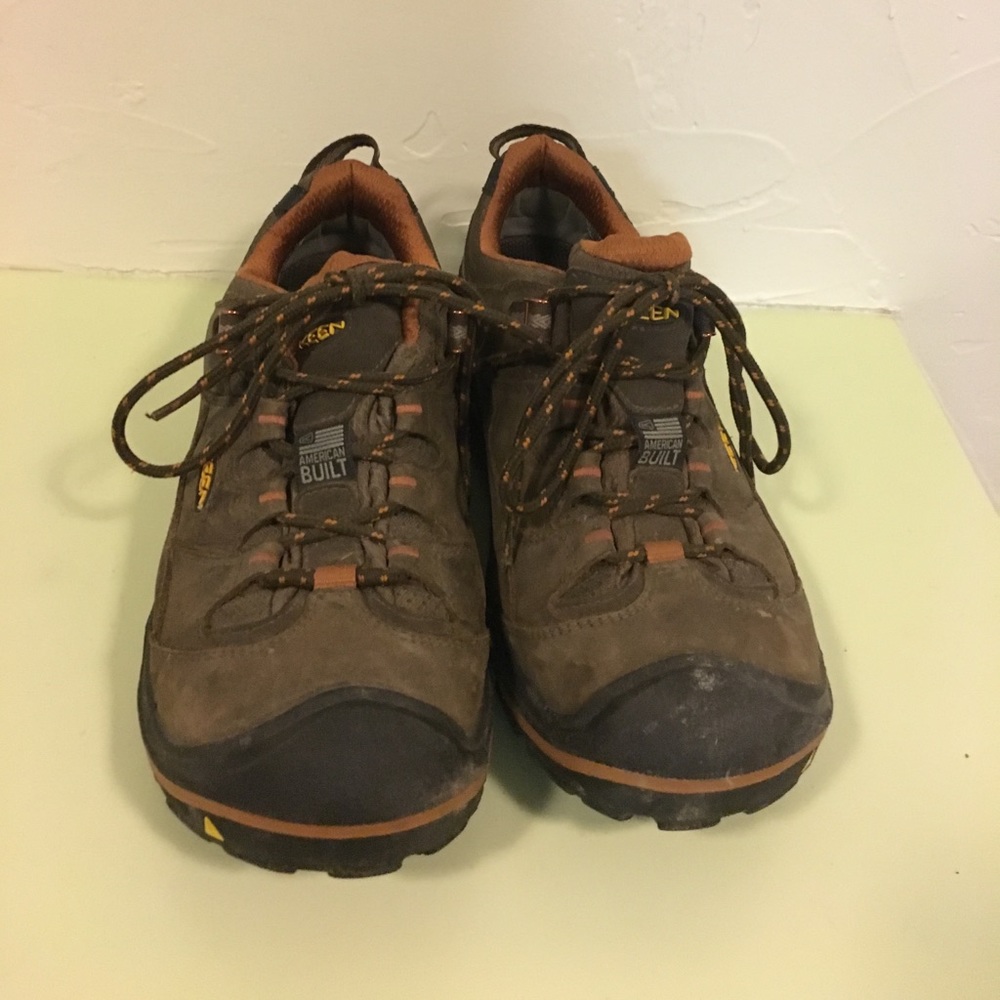 Men’s Keen shoes